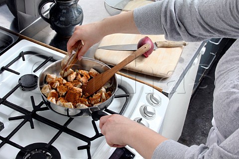 Adding spice to frying chicken