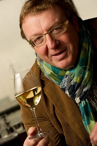 Olivier Dauga consultant winemaker Bordeaux Gironde France
