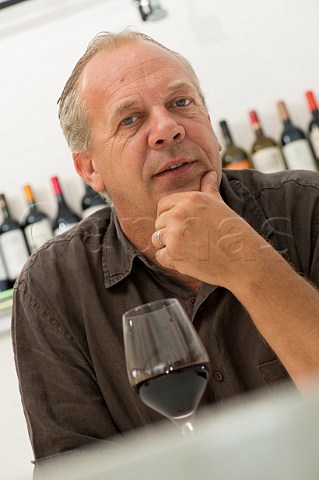 Stphane Derenoncourt oenologist and owner of Domaine de lA Ctes de Castillon  Bordeaux