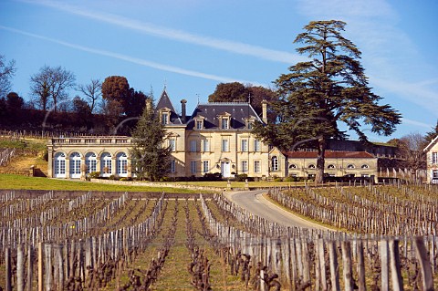 Chteau Fonplgade and its vineyard in winter Stmilion Gironde France  Saintmilion  Bordeaux