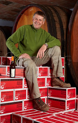 JeanMichel Petit in cellar of Domaine de la Renardire Pupillin near Arbois Jura France  ArboisPupillin