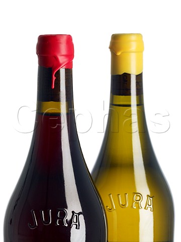 Bottles of red and white wine of Domaine Pignier Jura France