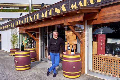 Bruno Bozzer outside his wine shop La Java des Flacons Annecyle Vieux HauteSavoie France