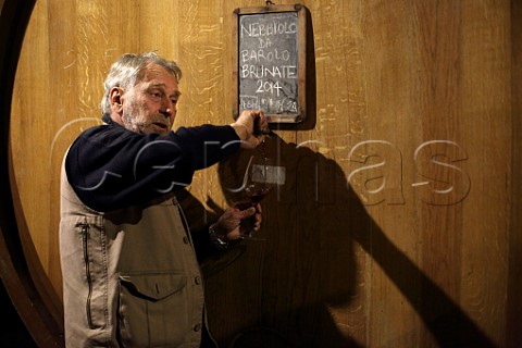 Beppe Rinaldi tasting from botte in the cellar of Cantina Giuseppe Rinaldi Barolo Piedmont Italy