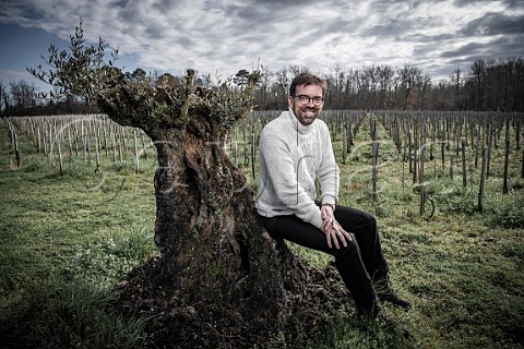 Loc Pasquet in young vineyard of Liber Pater  Landiras Gironde France Graves  Bordeaux