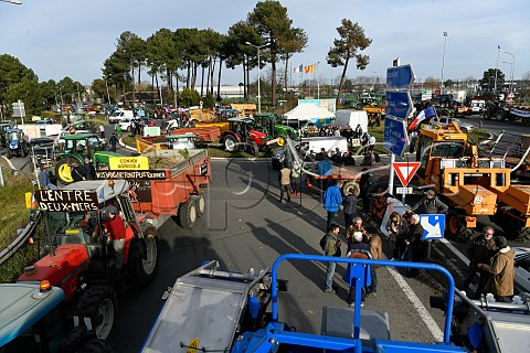 Bordeaux France 29 January 2024  Farmers demonstration blockade of the Langon toll plaza on the A62 motorway