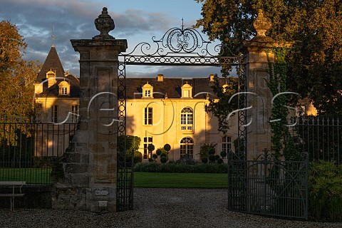 Sunrise at Chteau de Reignac SaintLoubs Gironde France Bordeaux